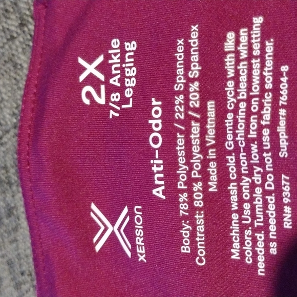 Xersion Anti-Odor Athletic Capri - Picture 2 of 5